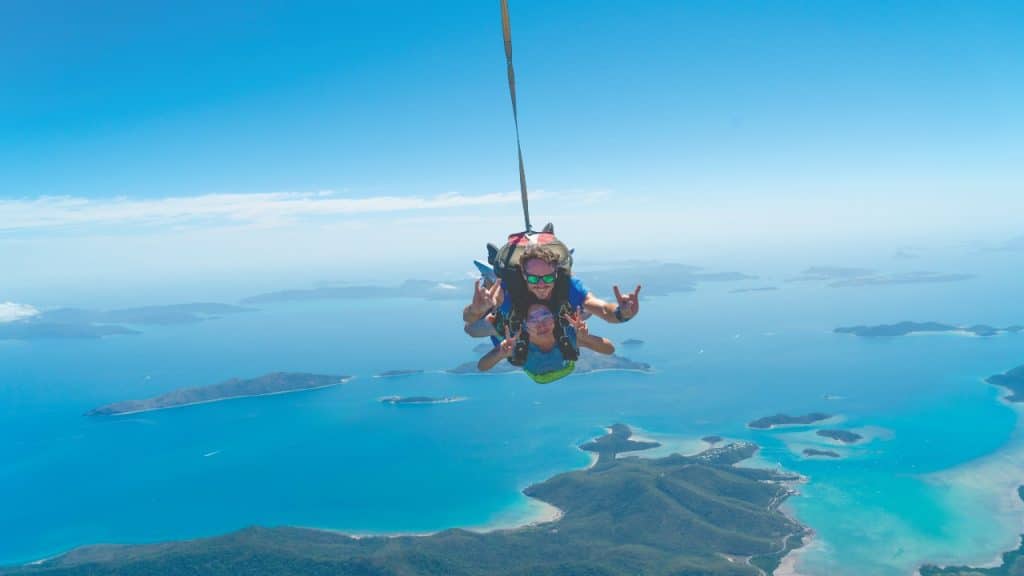Skydiving Airlie Beach 15,000ft Skydive Over Whitsundays